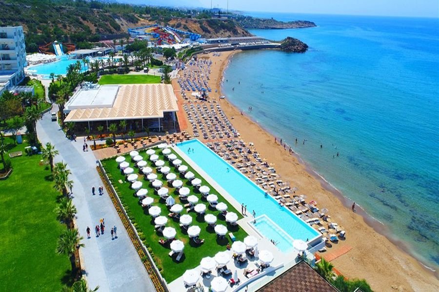 Unigenç Turizm - Acapulco Resort Convention SPA Hotel