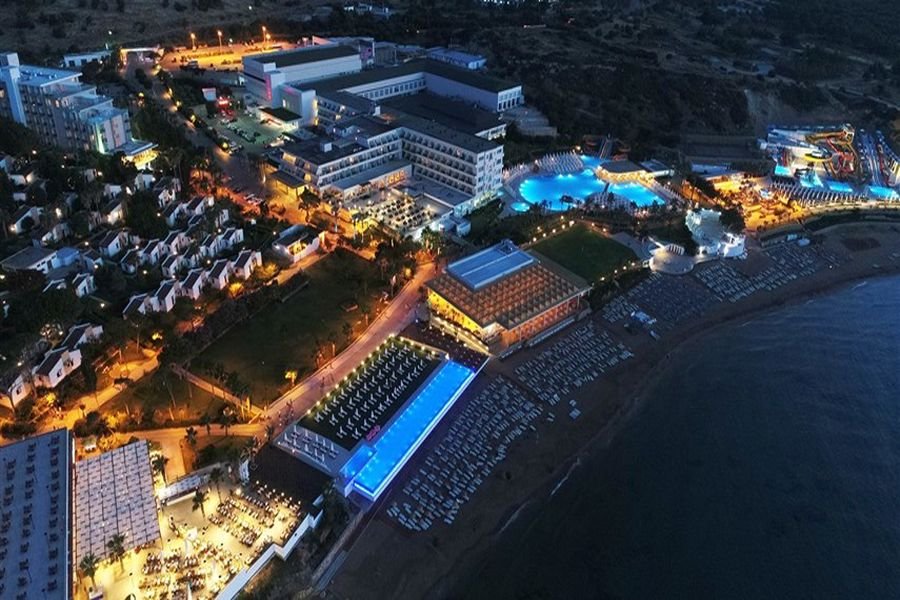 Unigenç Turizm - Acapulco Resort Convention SPA Hotel