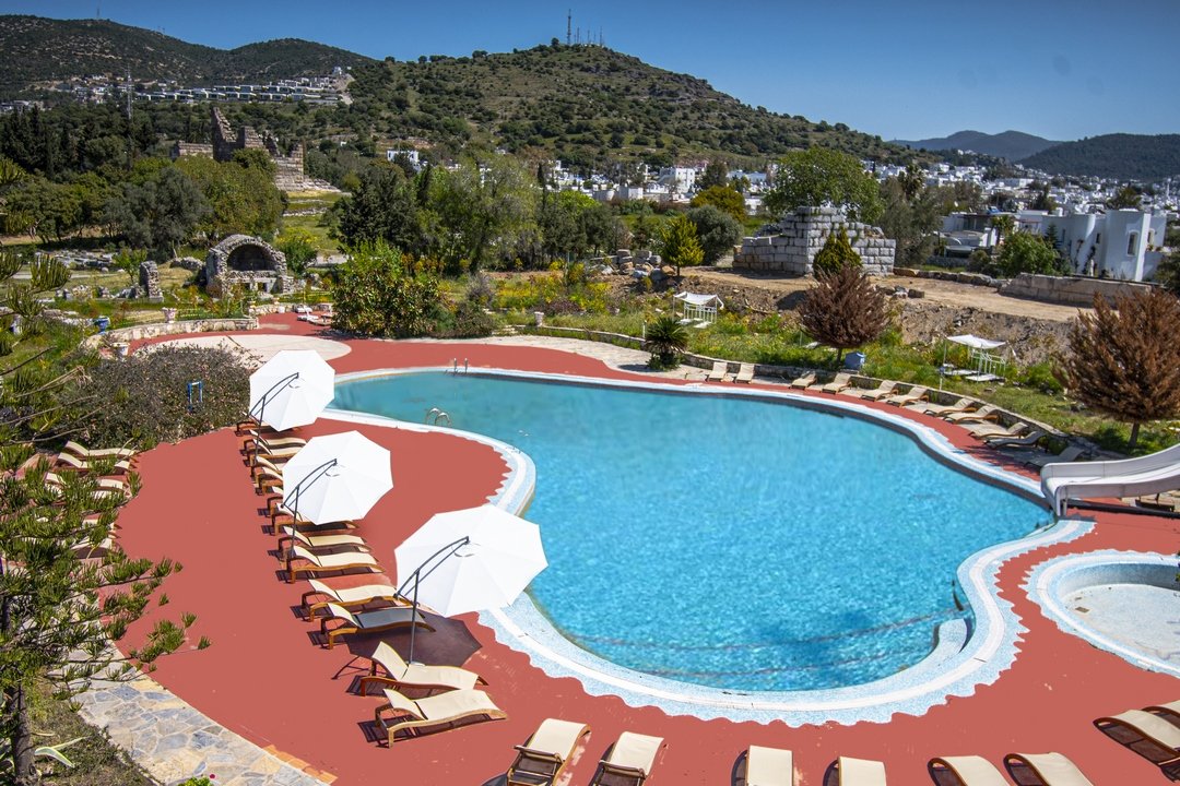 Unigenç Turizm - Historical Museum Resort