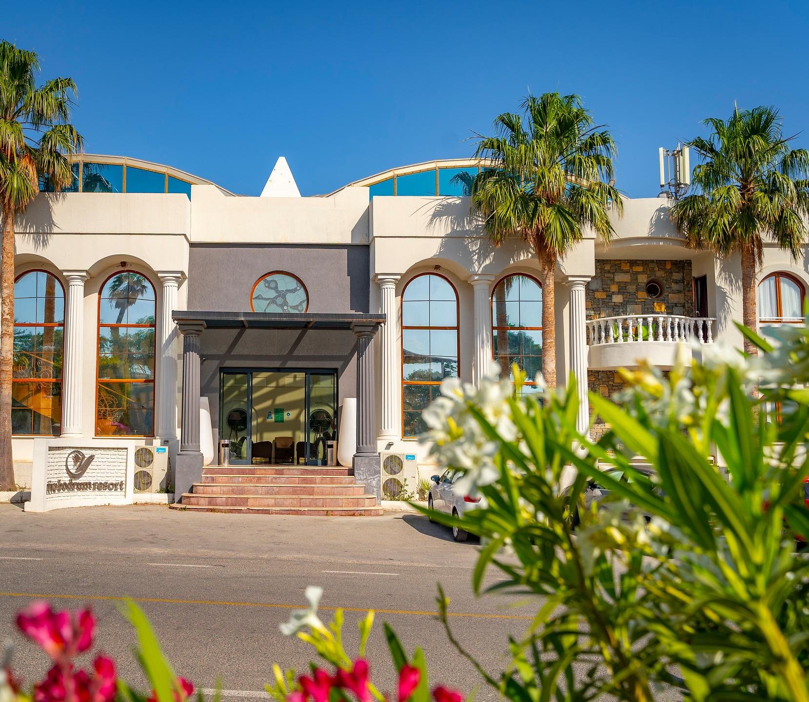 Unigenç Turizm - Riva Bodrum Resort