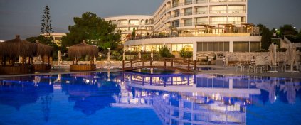 Uni Genç Turizm - Chamada Prestige Hotel & Casino