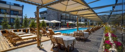 Unigenç Turizm - Kosa Otel Çeşme
