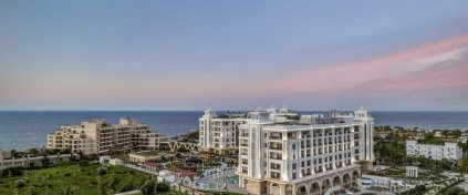 Uni Genç Turizm - Merit Royal Diamond Hotel & Casino & Spa