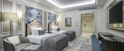 Uni Genç Turizm - Merit Royal Diamond Hotel & Casino & Spa