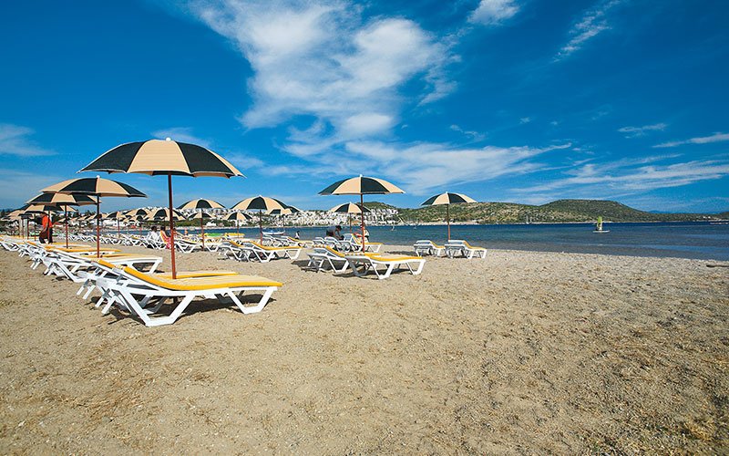 Unigenç Turizm - Costa Bitezhan Beach Hotel