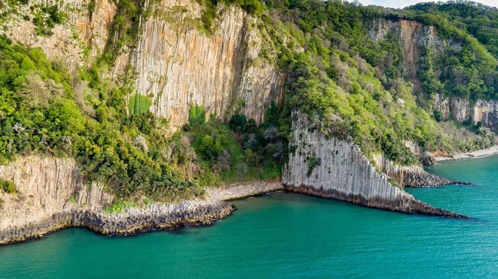 Uni Genç Turizm - Güzelcehisar Lav Sütunları ve Amasra Turu Günübirlik