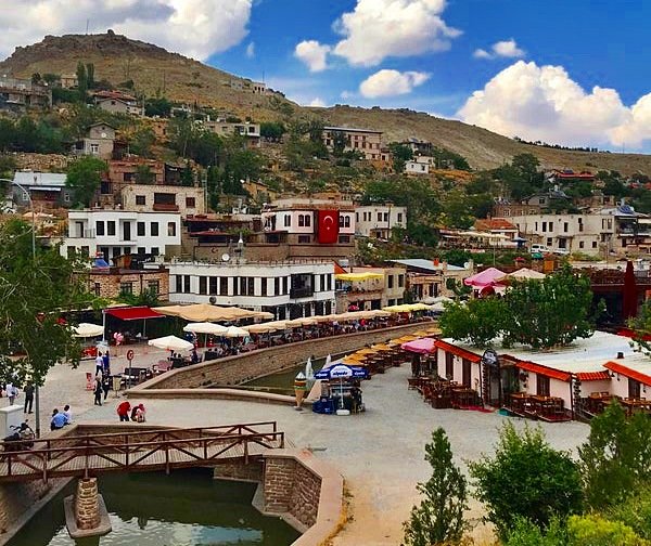 Unigenç Turizm - Sille Köyü - Tropikal Kelebekler Vadisi - Konya Mevlana Turu Günübirlik