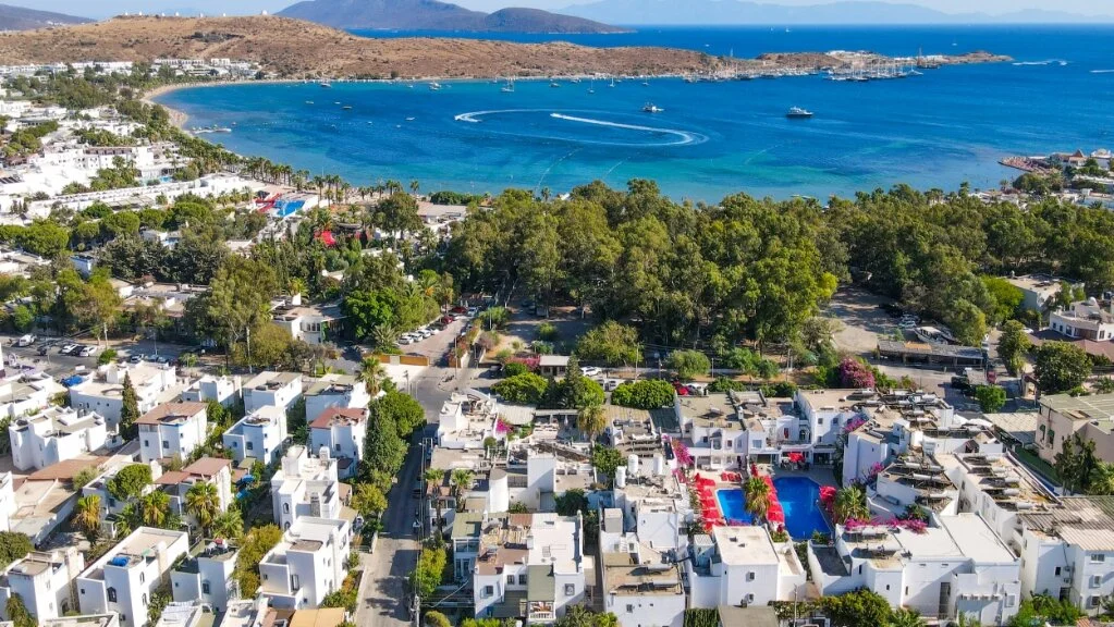 Unigenç Turizm - The Hello Hotel