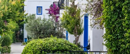 Uni Genç Turizm ®  Ankara Kalkışlı Günübirlik ve Konaklamalı Turlar | Yurtiçi ve Yurtdışı Tatil Turları | Kültür Turları | Otel Rezervasyonu | Yurtiçi ve Yurtdışı Uçak Bileti |